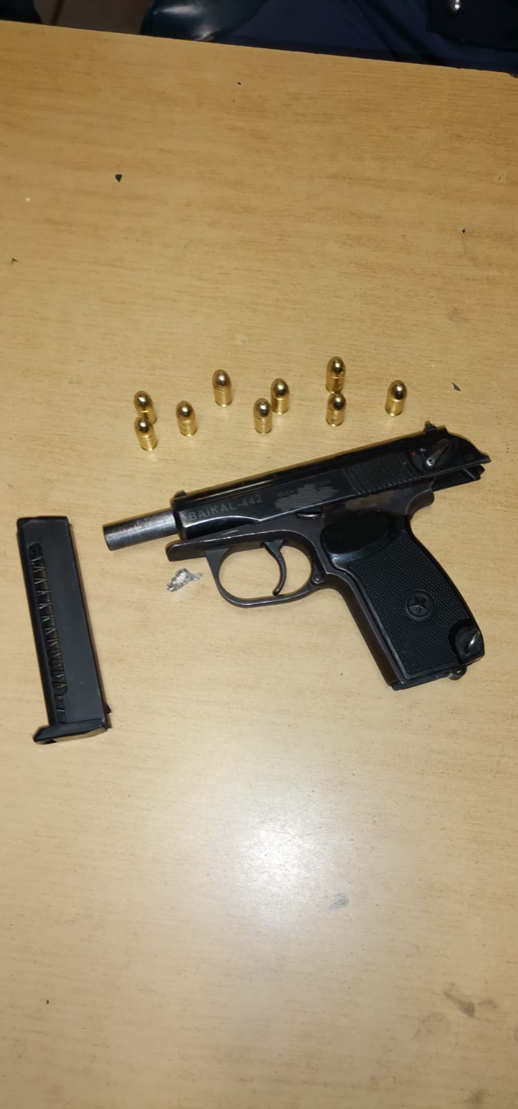 Suspect disarmed in Steenberg