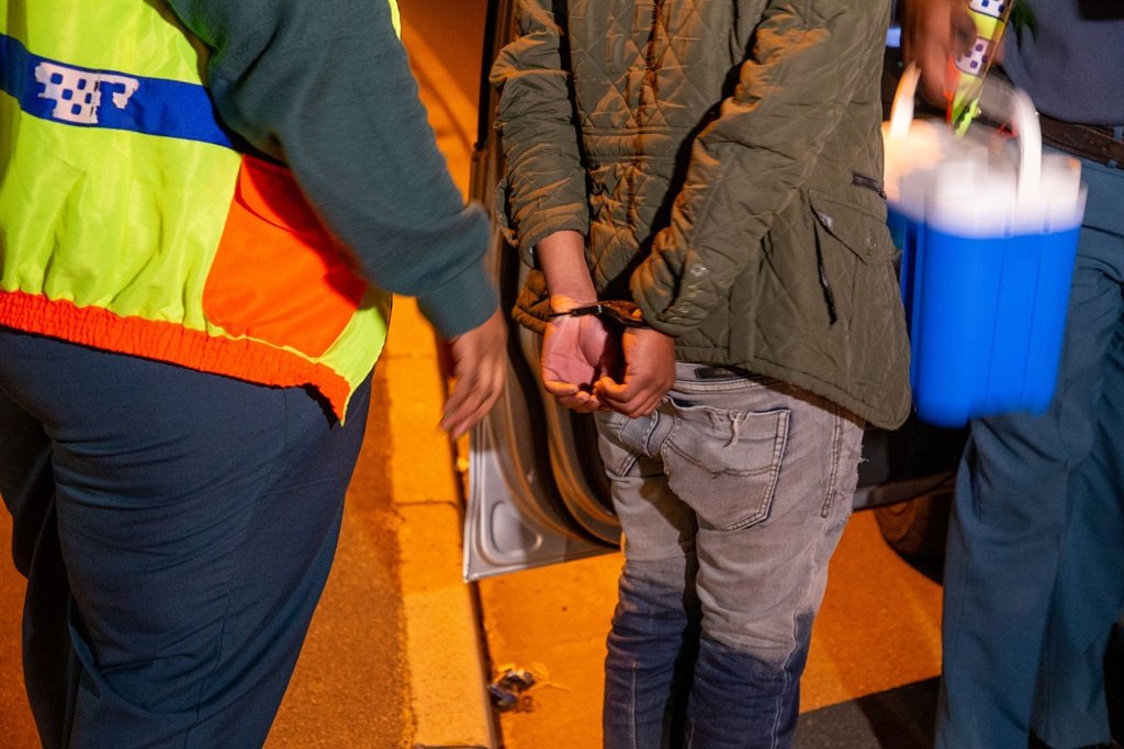 One hundred and fifty drunk drivers are among over 1200 suspects arrested by police in Gauteng over the weekend