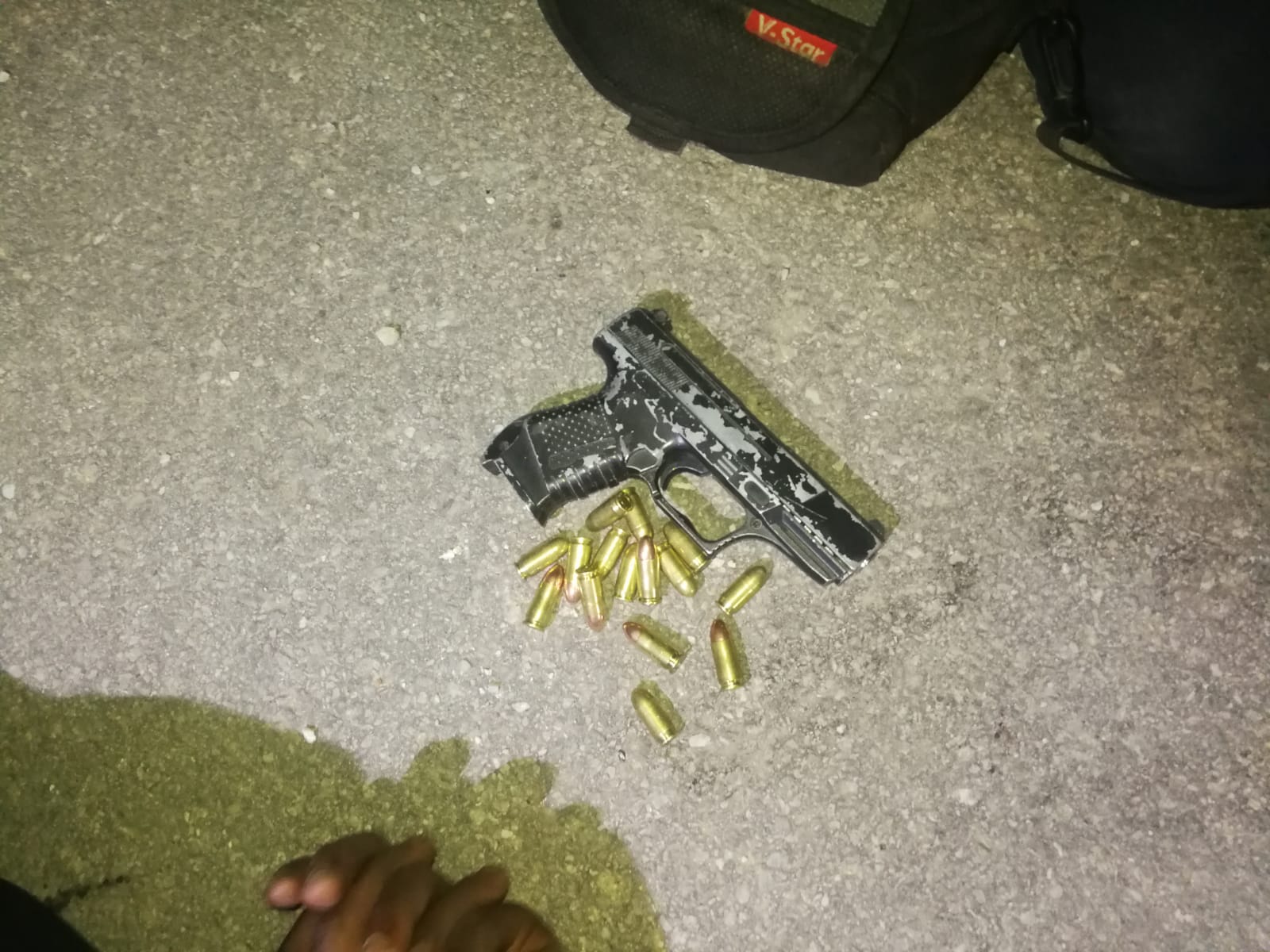 PE Flying Squad arrest suspects with firearms and ammunition