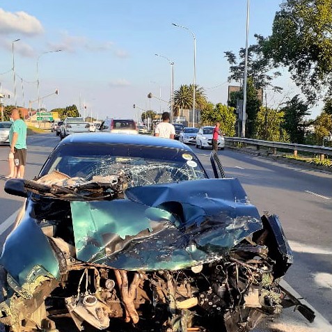 One person injured in a head-on crash in Florida