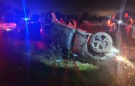 Two injured in a vehicle rollover in Benoni