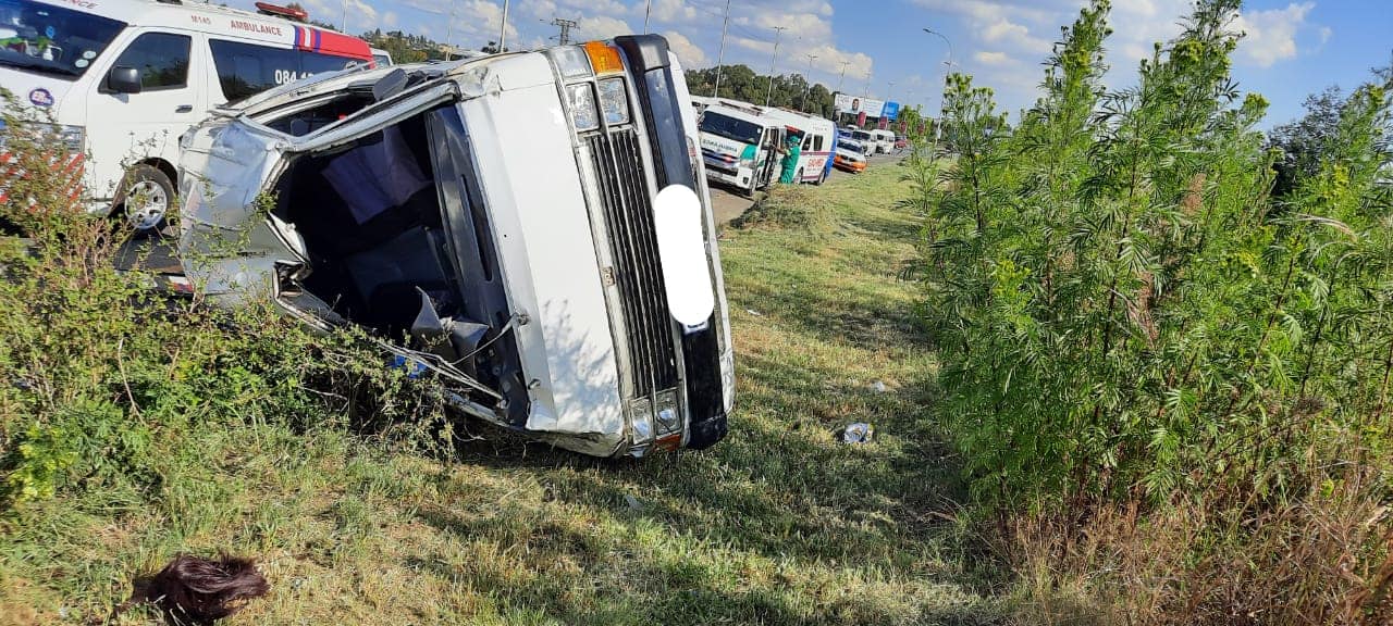 Road crash on the M1 northbound Booysen offramp, Ormonde, Johannesburg