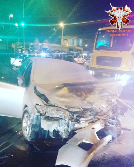 Suspects in high-speed motor vehicle collision on Stephen Dlamini Road.