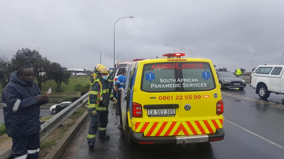 One injured in a bike crash at the Monte Vista bridge