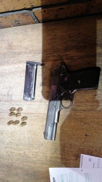 Taxi driver arrested in possession of unlicensed firearm and ammunition in Nyanga