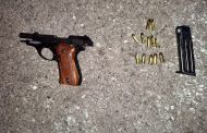 Flying squad arrest male for possession of illegal firearm and bribery