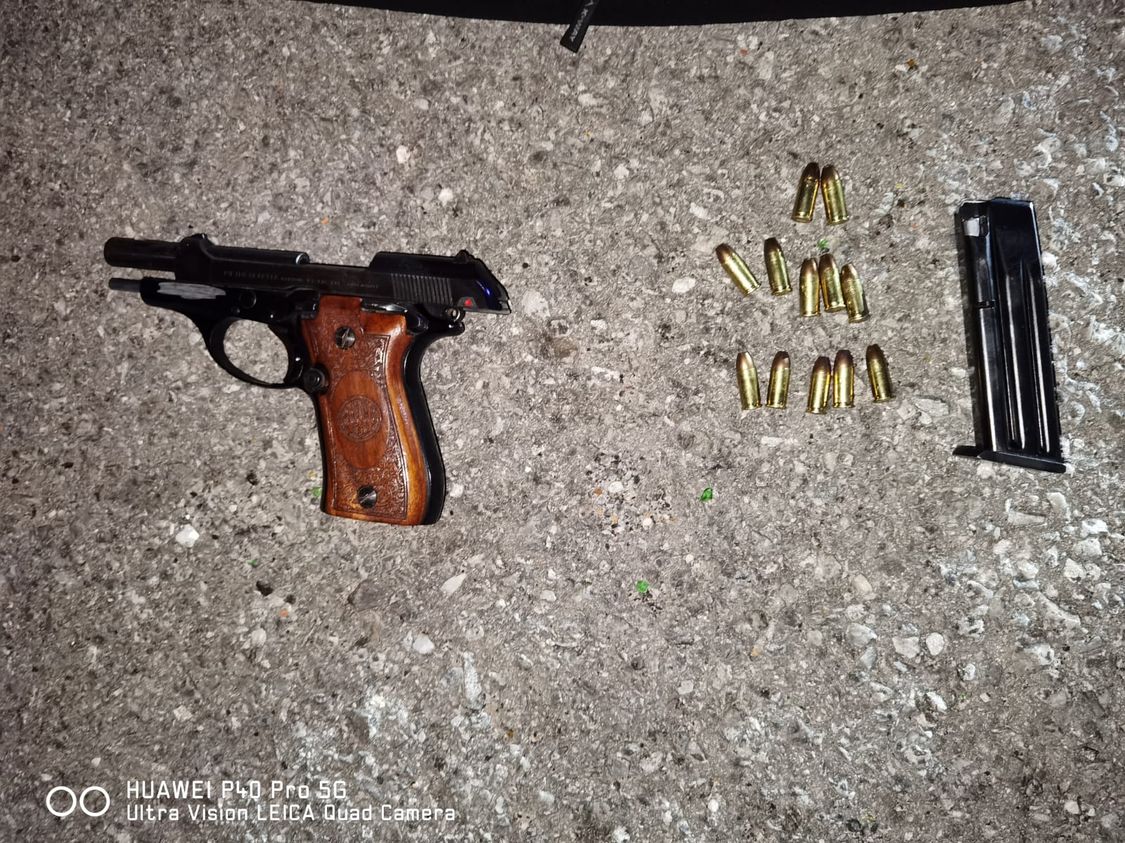 Flying squad arrest male for possession of illegal firearm and bribery