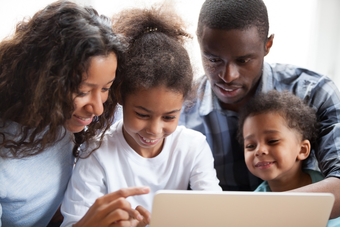Dunlop to share the gift of reading this Literacy Day