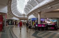 Armed robbery at a local shopping plaza in Johannesburg Central