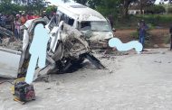 1 Killed as taxi and bakkie collide on the R524