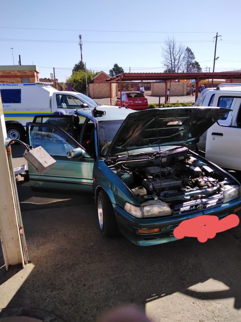 Police recover hijacked vehicle and firearm in Serwalo Trust, Thaba Nchu
