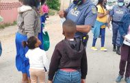 Police receive positive feedback during community engagement in Gqeberha
