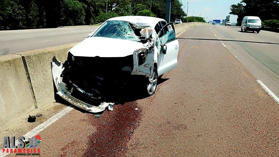 Three injured in a single-vehicle collision on the M4