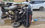 Hijackers crash stolen vehicle in Riet River