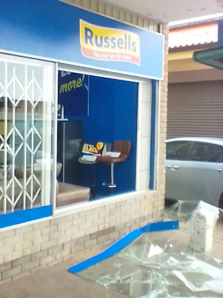 Business break-in in Verulam CBD