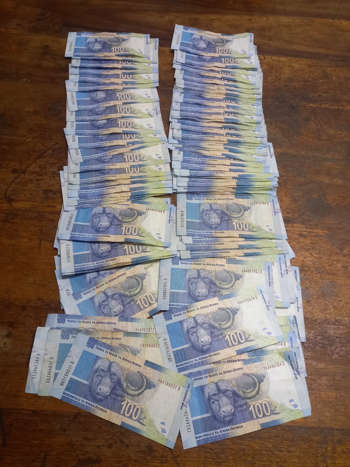 Suspects arrested after attempting to bribe police officers