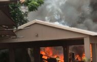 Off-duty medics rescues dogs and cats from house fire in Fourways