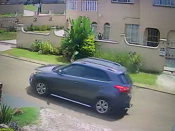 House robbers sought in Verulam
