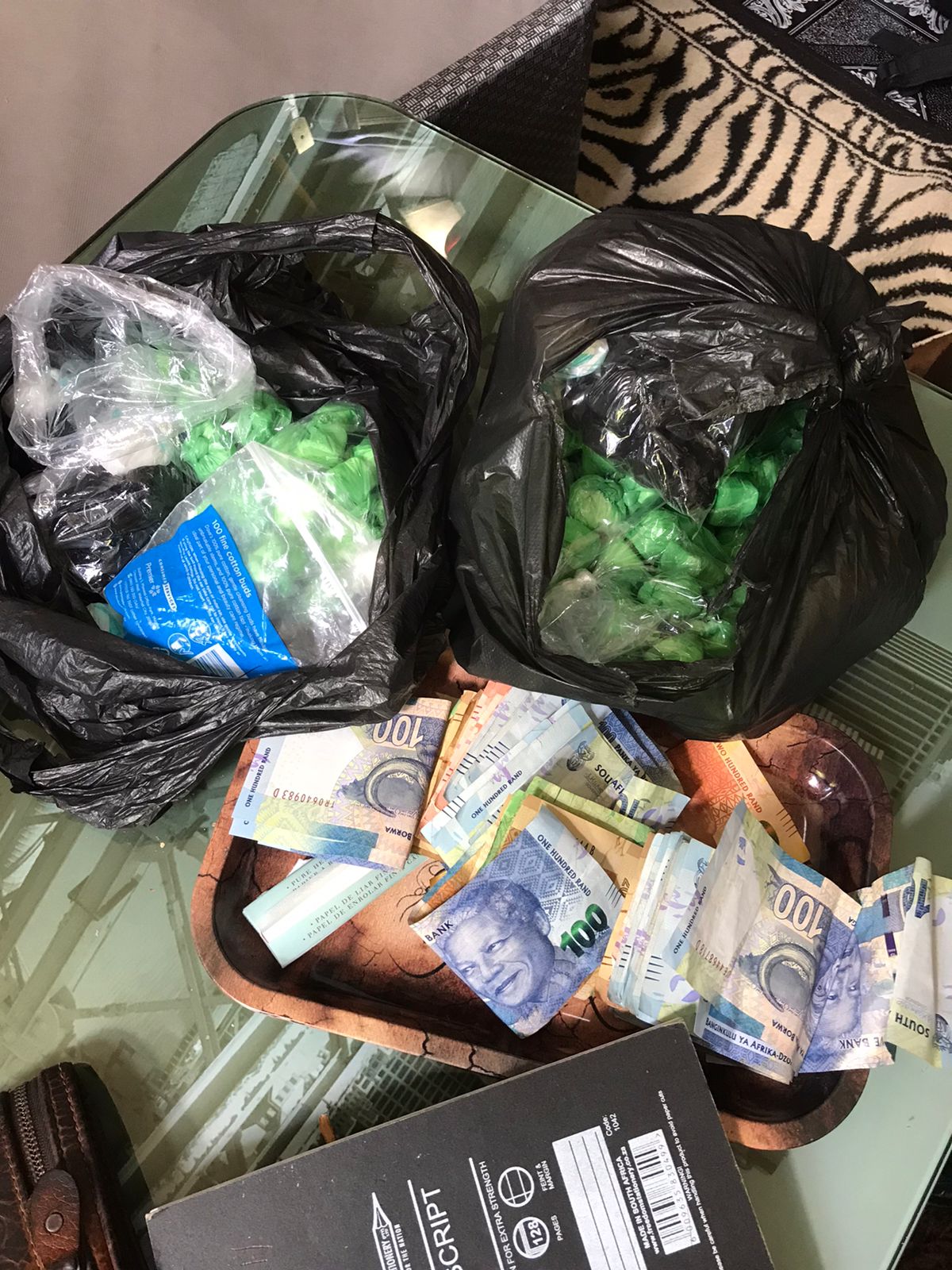 Anti-Gang Unit arrest drug pedlar and attempted murder suspect in separate incidents