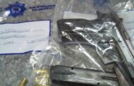 Five suspects arrested for unlicensed firearm and business robbery