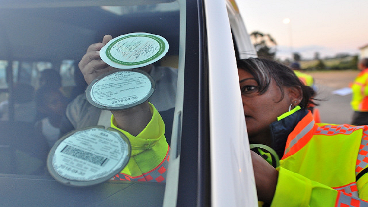 How to renew your car licence disc in South Africa in 2022