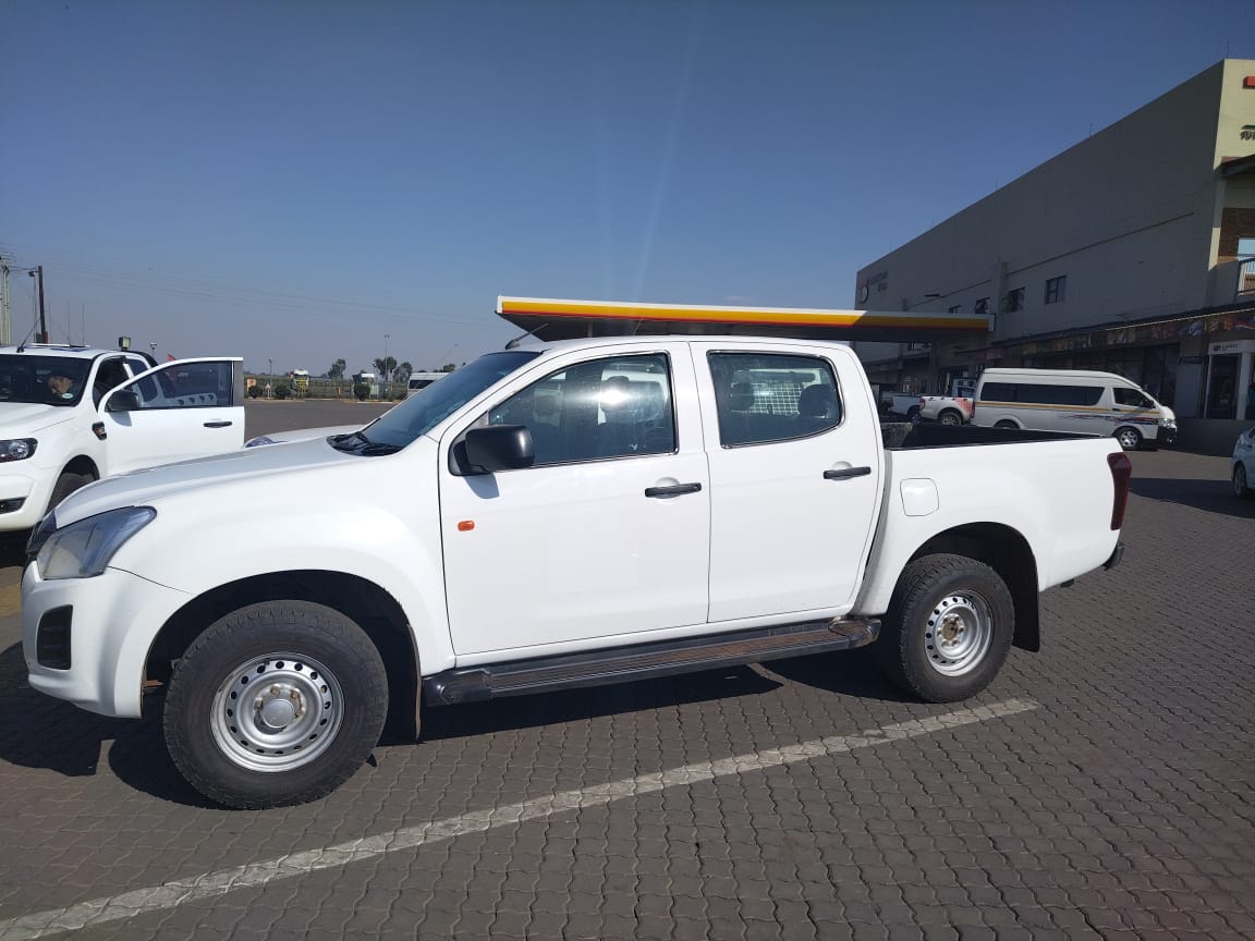 Suspects expected to appear in court for possession of suspected stolen vehicle
