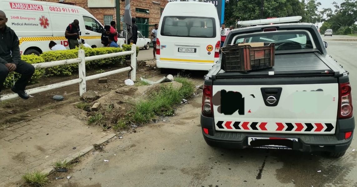 Nine injured in a collision at Shakaskraal