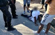 Pedestrian stabbed during a robbery in Verulam