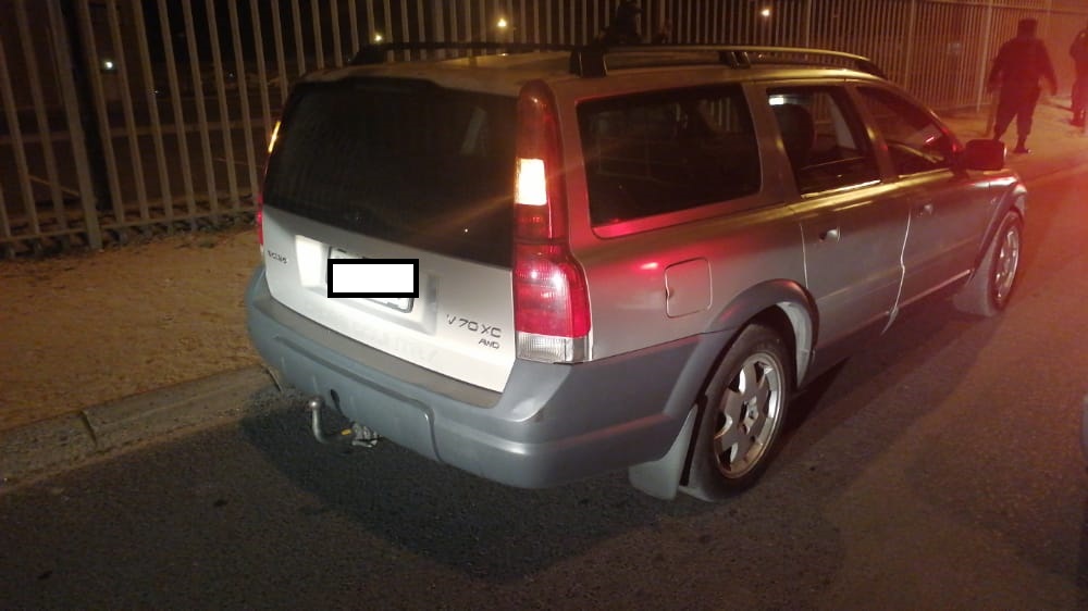 SAPS recover stolen vehicle minutes after hijacking and recover drugs in another case