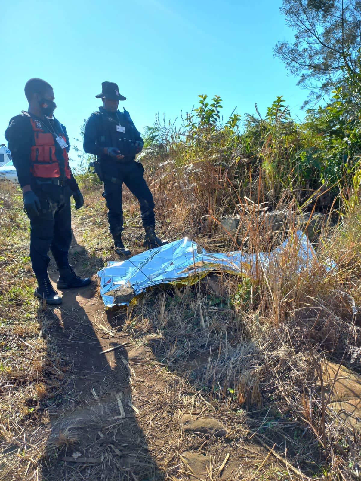 Teenager murdered after being accused of stealing a cellular phone