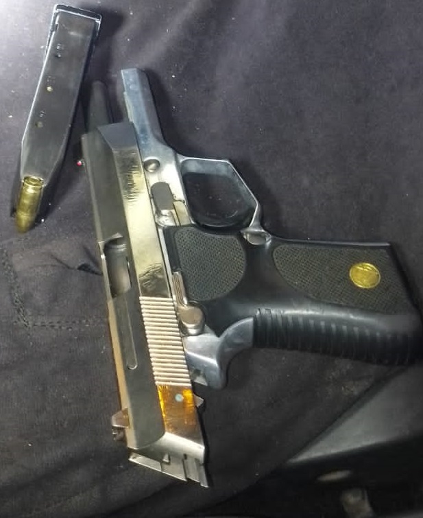Suspect behind bars for possession of unlicensed firearm and drugs