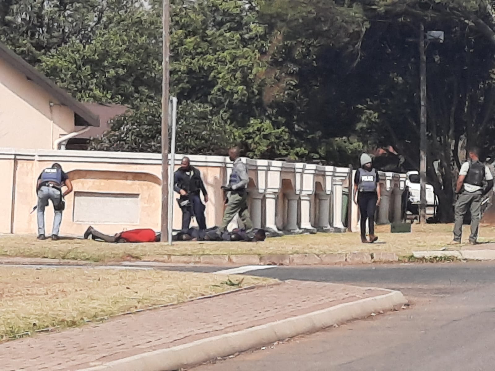 11 Suspects arrested, explosives and rifles recovered