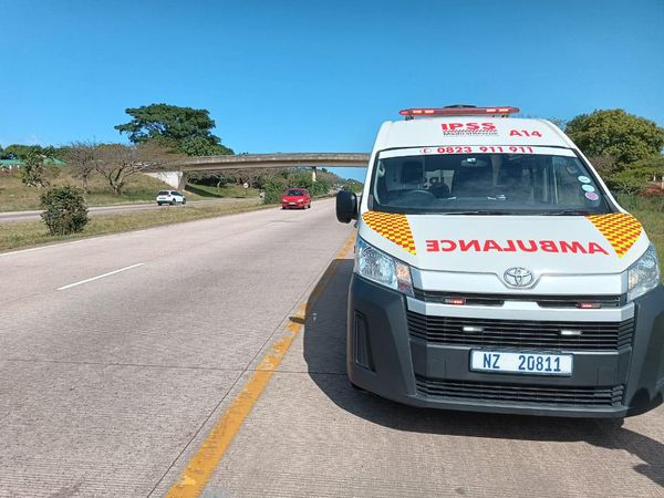 Fatal pedestrian crash on the N2 Southbound between Chakas Rock and Ballito