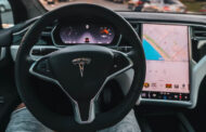 Can a cop pull over autonomous vehicles?