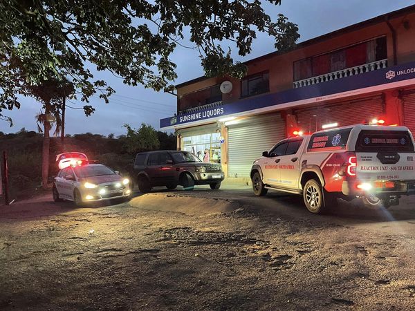 Vehicle Stolen During Business Robbery: Redcliffe - KZN