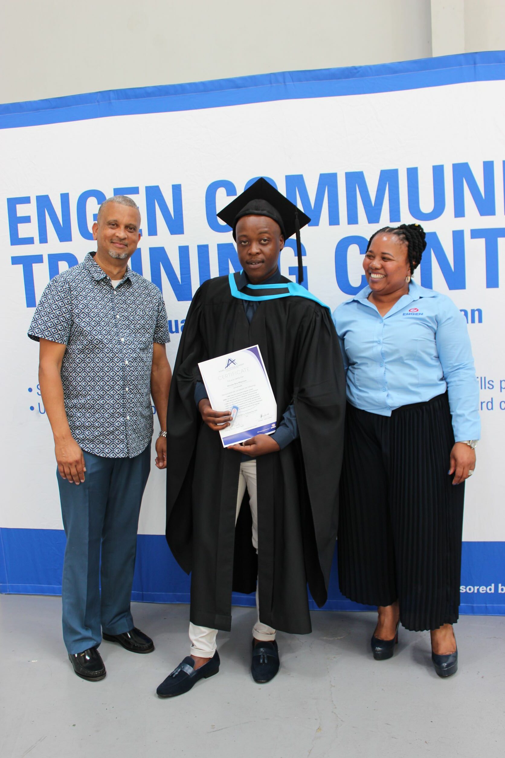 Engen Computer Centre celebrates jobs and learnerships for graduates