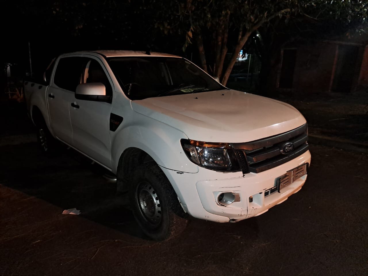 Police foil robbery, suspects arrested and firearms seized