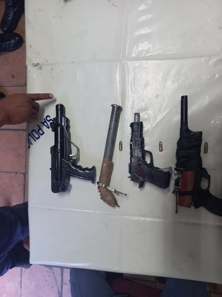 Suspects caught with homemade zip guns and drugs