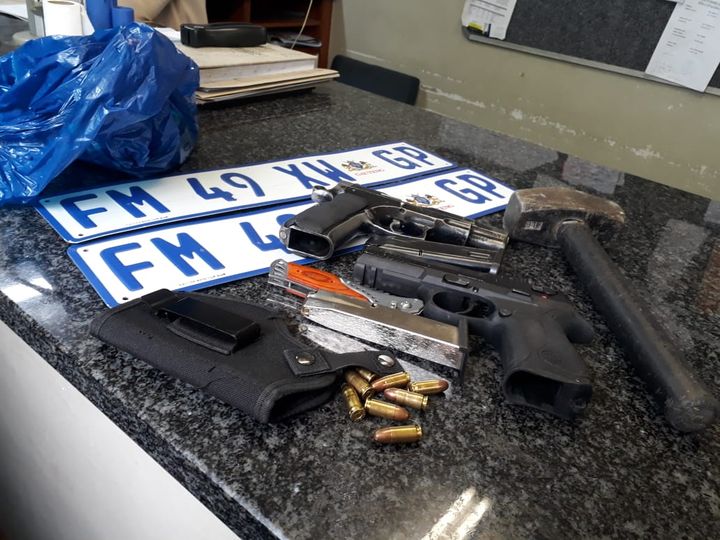 Vigilance by members of SAPS Kempton Park leads to the swift arrest of three suspects following a stop-and-search