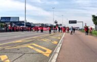 The N1 North in Midrand is closed off between New Road and Olifantsfontein Road due to a protest