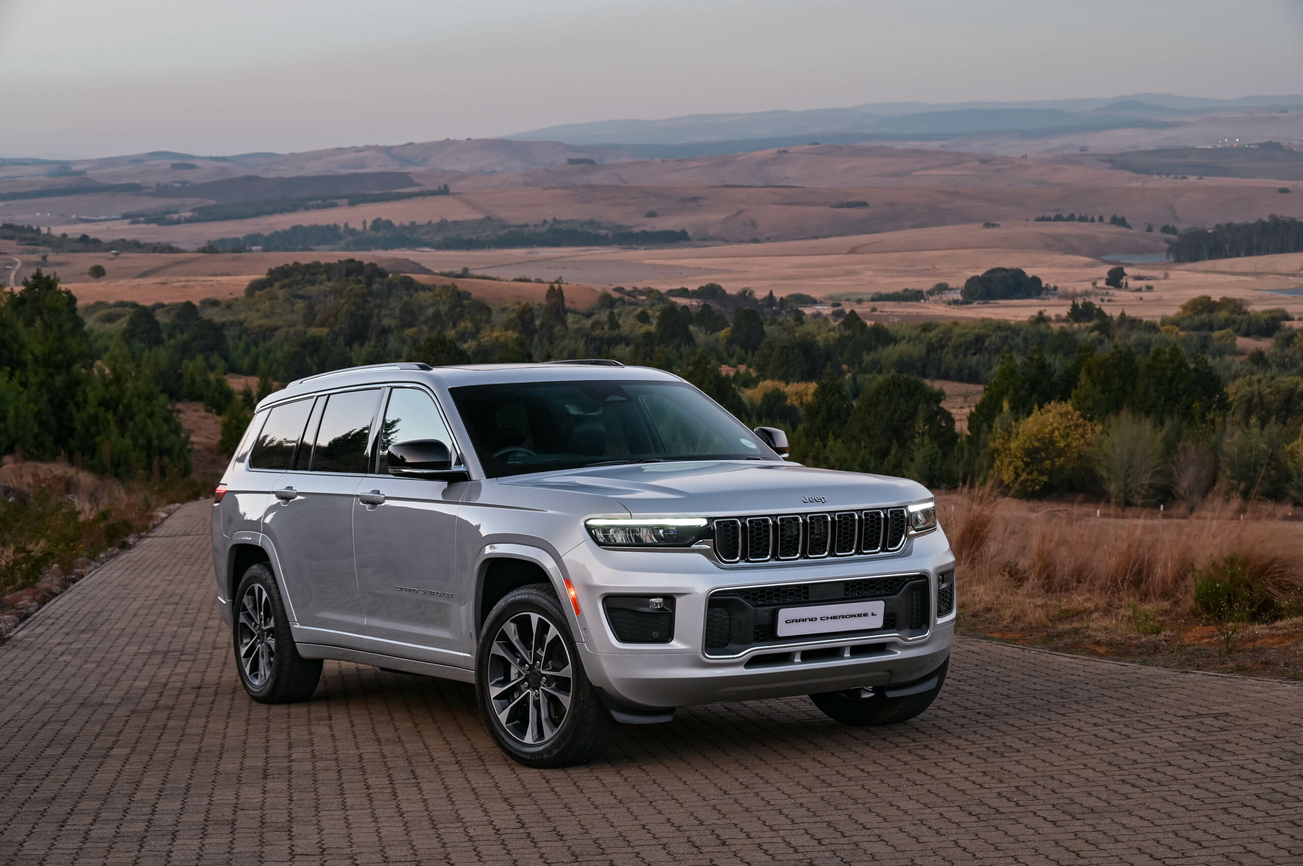 Three Stellantis brands in COTY finals
