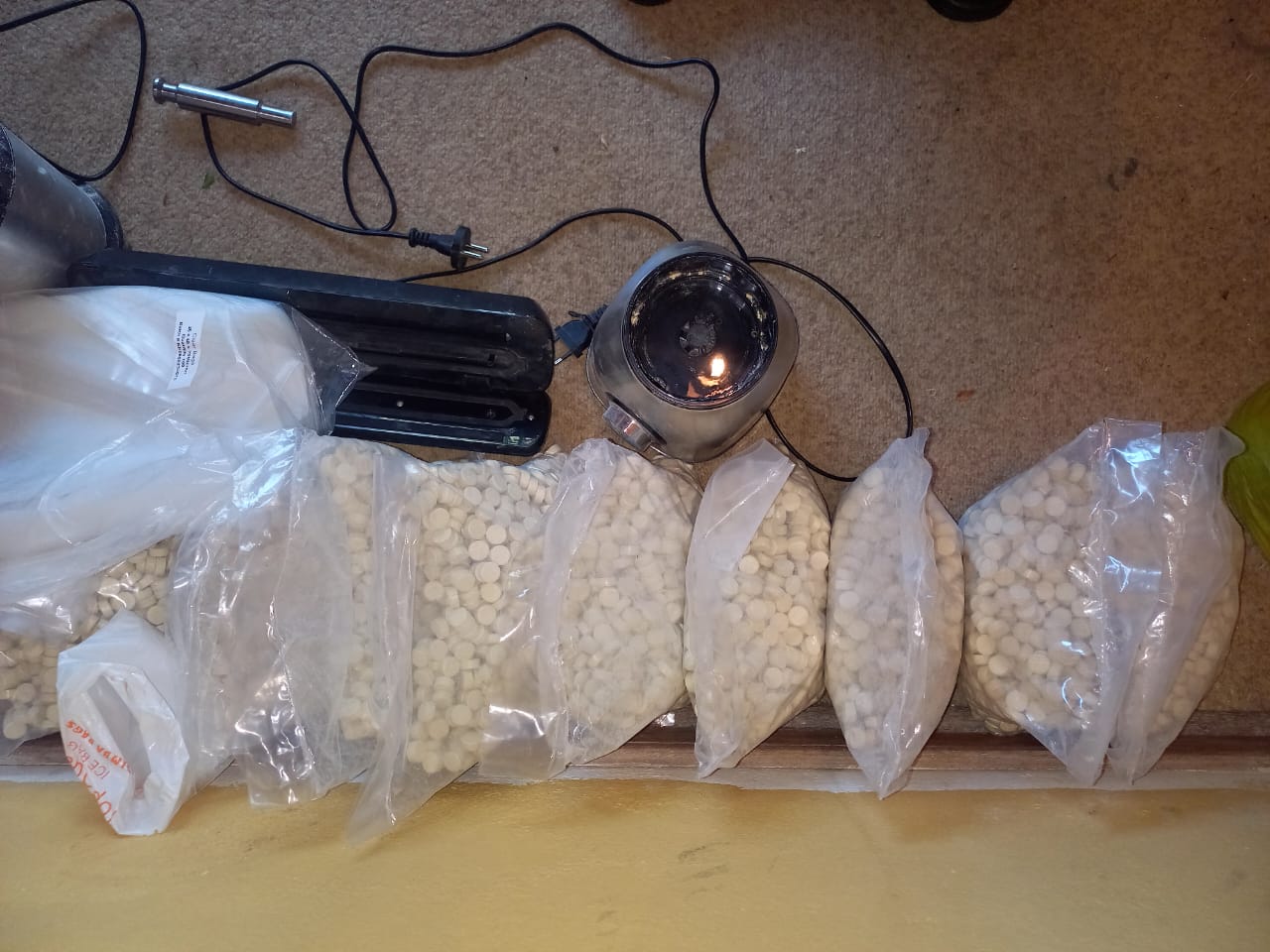 Suspect arrested in possession of drugs; cladestine laboratory also discovered
