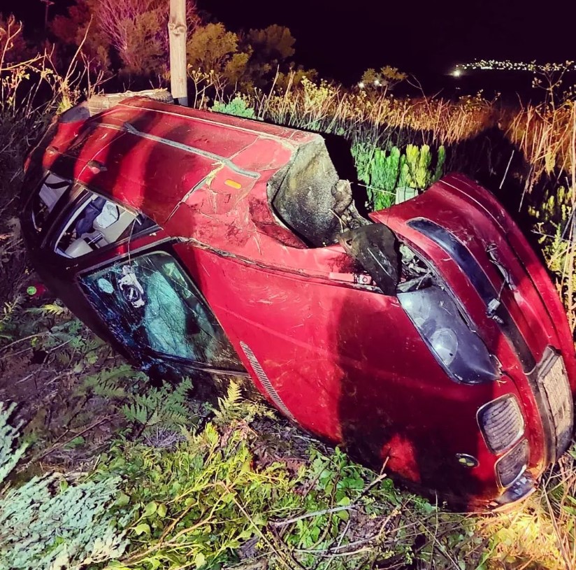 Four injured in a vehicle rollover on the R44 Kleinmond