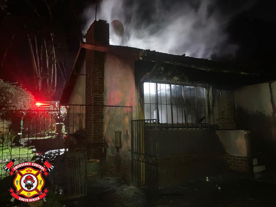 Structural fire in Eeufees street, Florida Lake