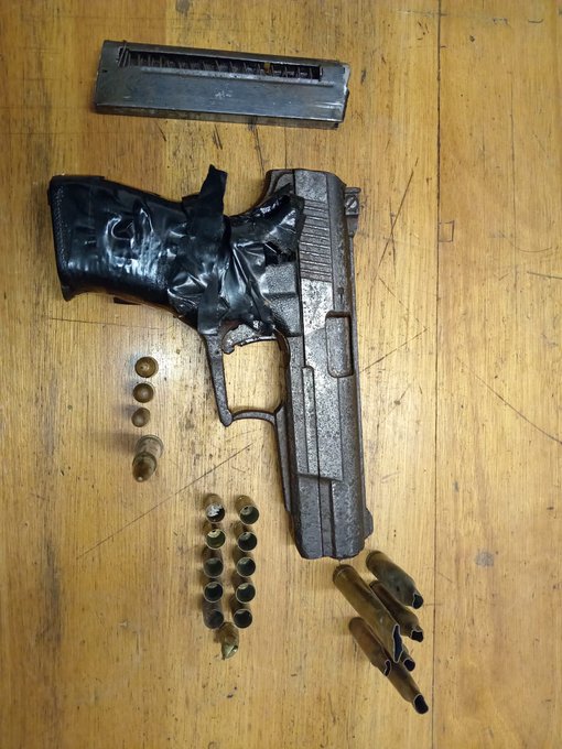 Drugs, unlicensed firearms with ammunition recovered; four suspects behind bars