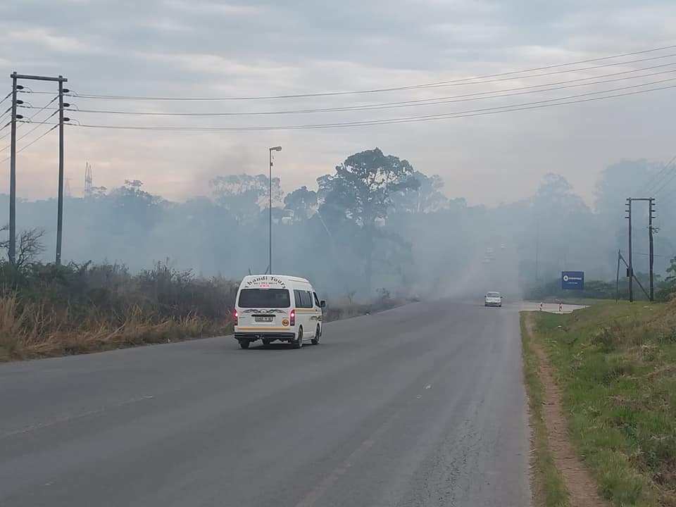 Wildfire affecting the flow of traffic along the Mdantsane access road at or near Dukathole