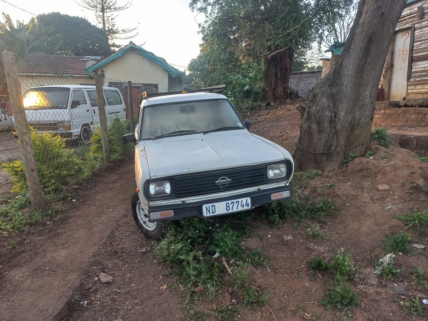 Stolen bakkie recovered in Canelands