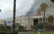 Vodacom building in Canal Walk, Cape Town is on fire