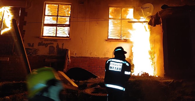 Informal Homes Gutted In Fire: Avoca - KZN