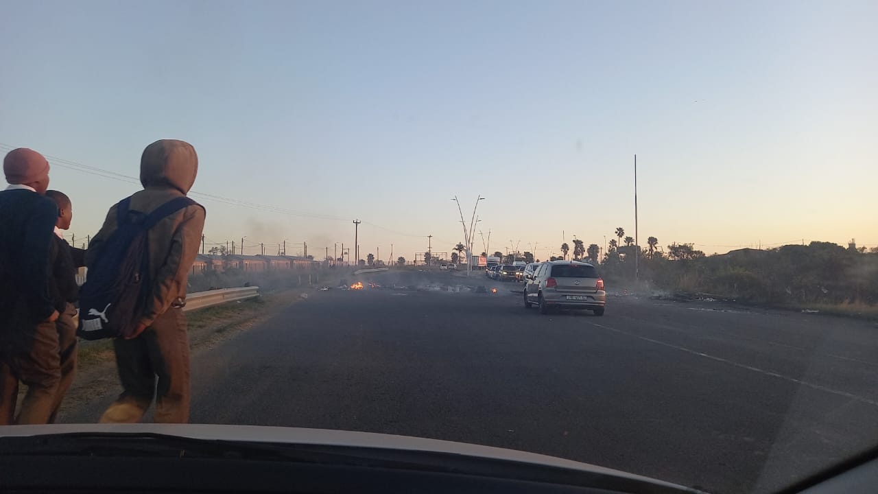 Protest action taking place on the Mdantsane Access road